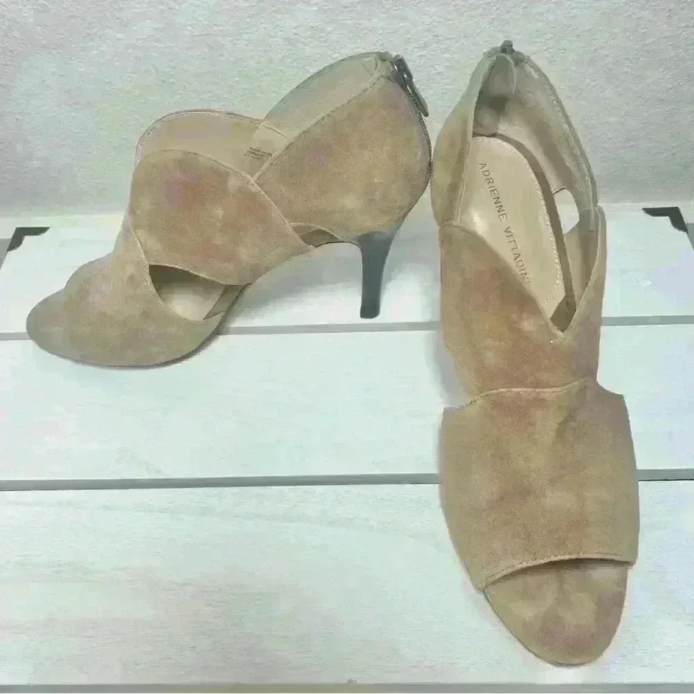 Adrienne Vittadini Tan Suede Gerlinda Open Toe Cutout Heels Size 8 M